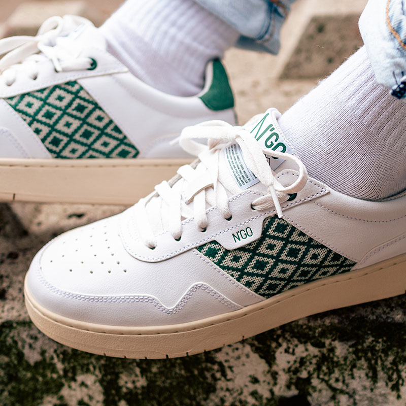 Leather yes, but without chrome!