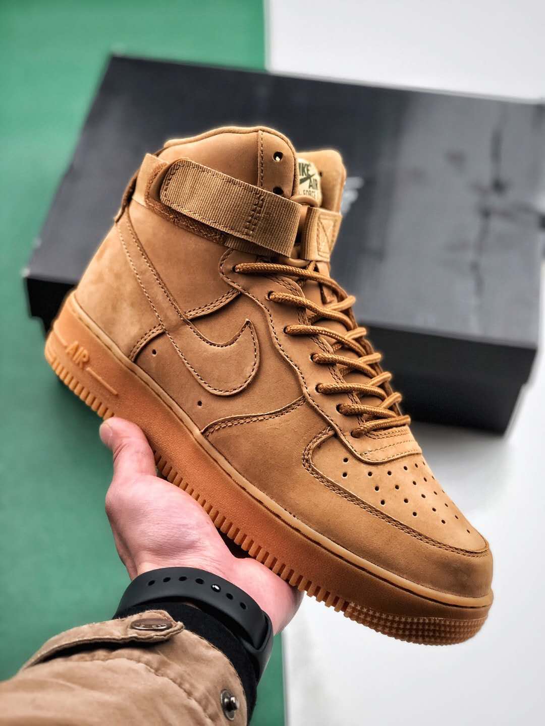 Nike Air Force 1 High Flax 882096-200 - Stylish and Iconic Sneakers