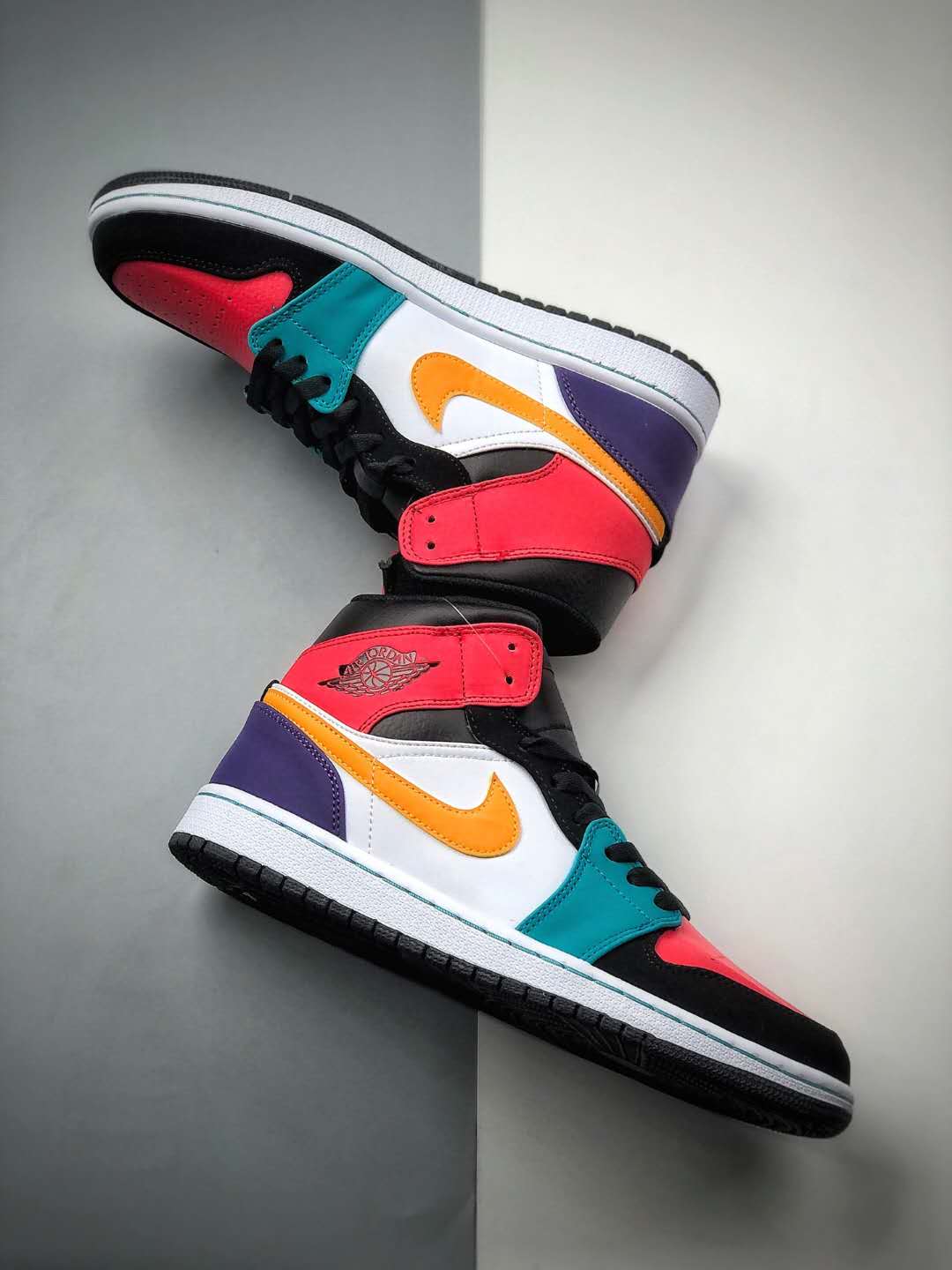Air Jordan 1 Mid 'Multi-Color' 554724-125 | Stand out with vibrant style