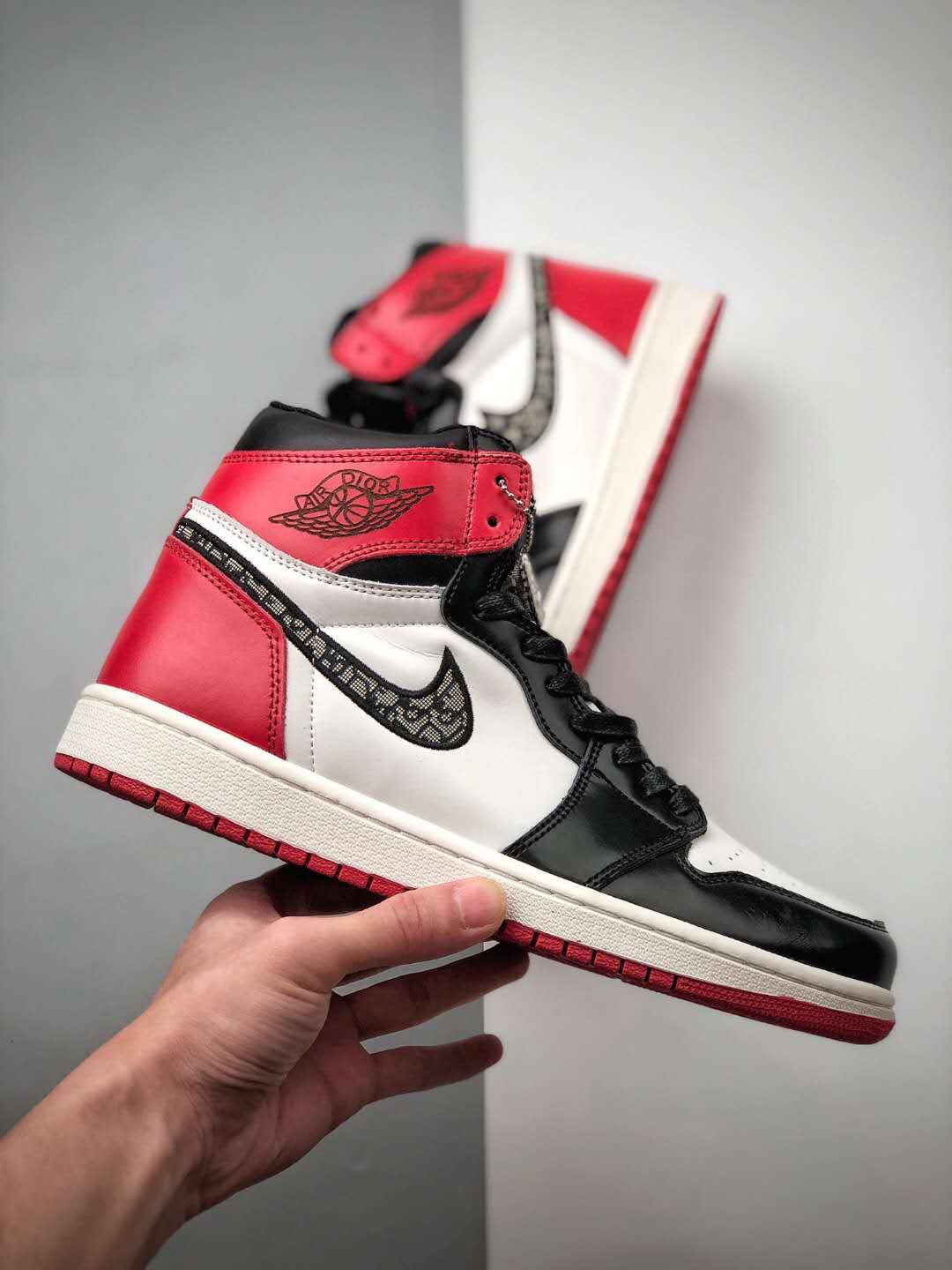 Air Jordan 1 'Satin Snake' Red White - Buy Now on [Website Name]