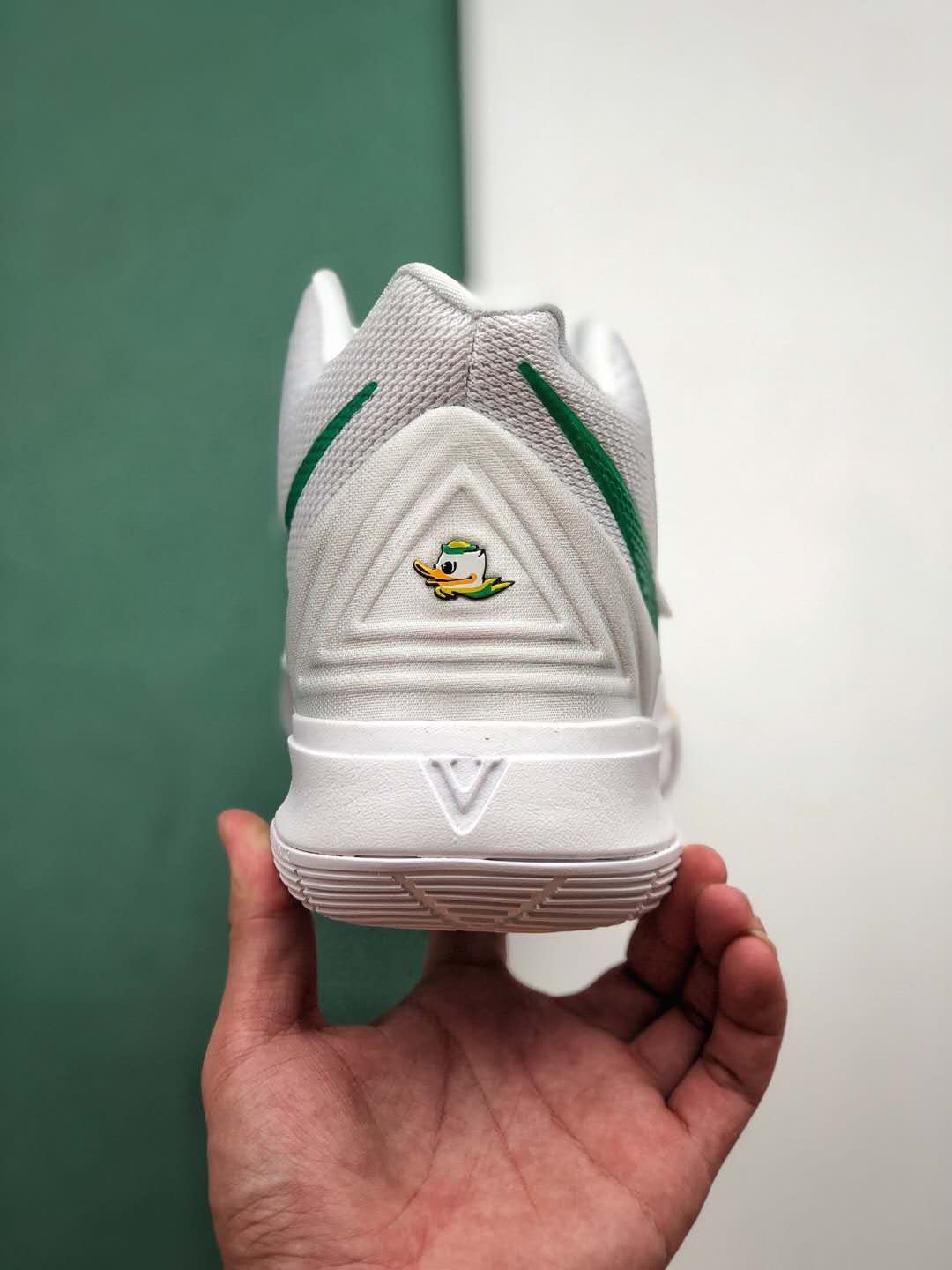 Nike Kyrie V 5 EP Hot Melt Color Matching Basketball Shoes Sale - Shop now!