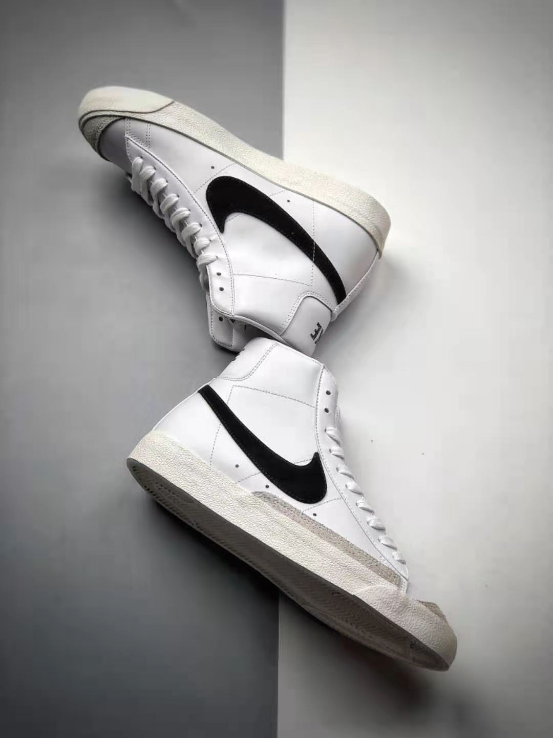 Nike Blazer Mid '77 Vintage 'White Black' BQ6806-100 - Classic Style with a Retro Twist