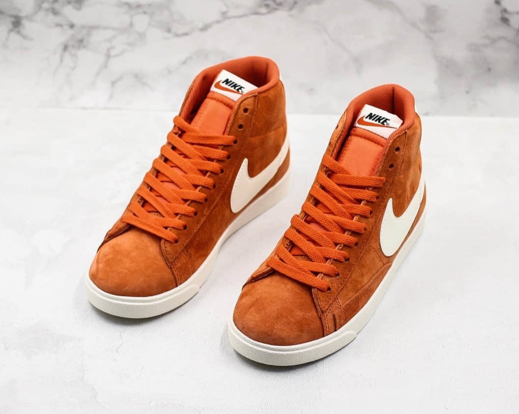 Nike Blazer Mid 77 Suede Vintage Red White 917862 800: Classic and Stylish Sneakers